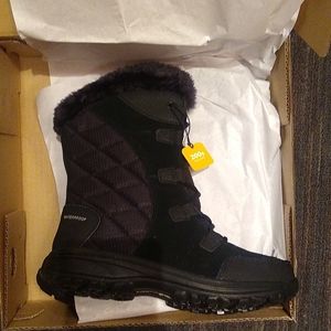 Winter Boots Columbia Ice Maiden II Size 7 x2 size 5 x1